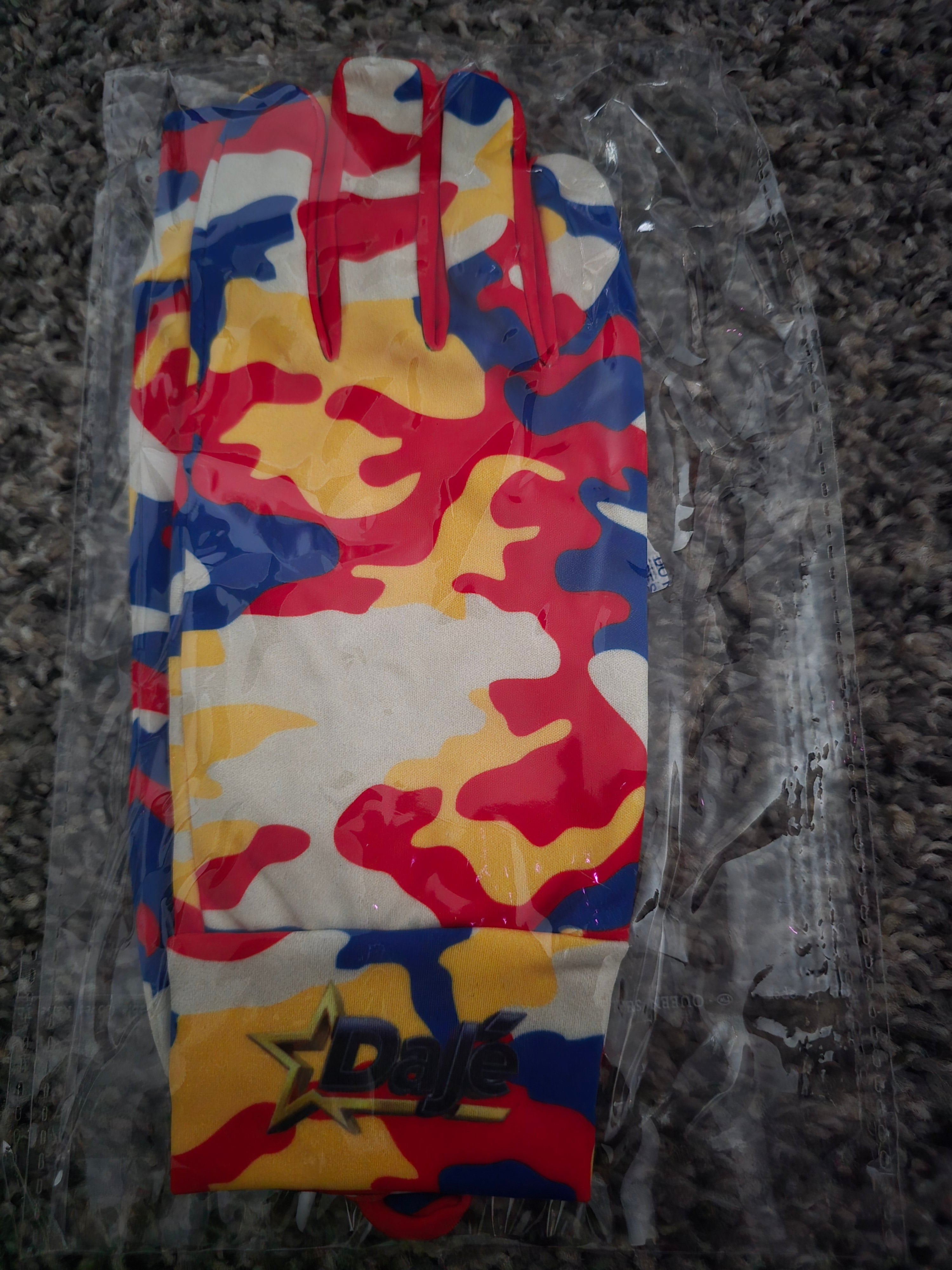 DaJé Acrylic Gloves